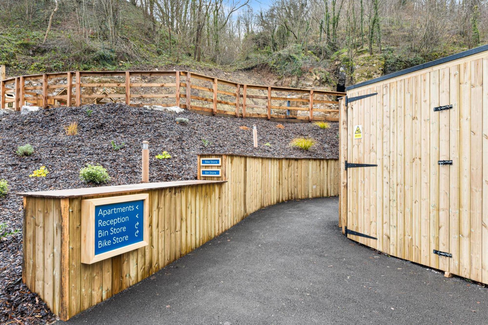Host & - Rock Mill 1 With Terrace Holiday home Stony Middleton